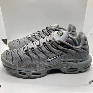 Nike Air Max Plus Tn Mens Size 11 Wolf Gtay Sneakers Shoes 852630-021